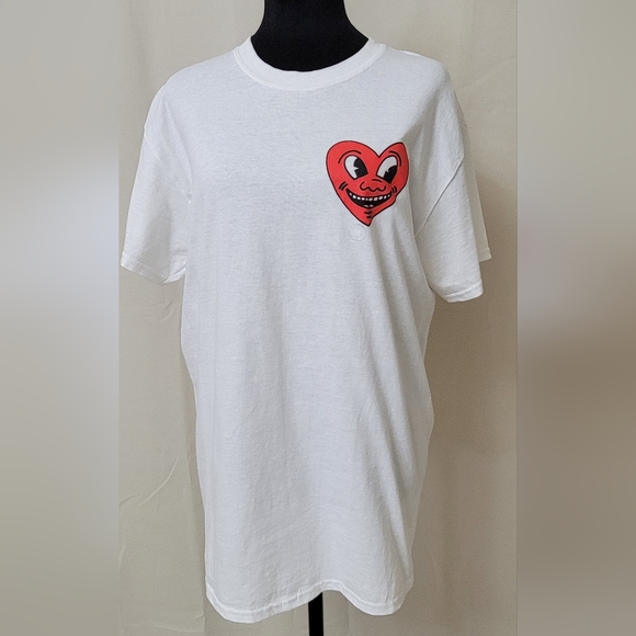 Keith Haring Ripple Junction Size MediumWhite Heart Graphic Short Sleeve T Shirt - Picture 1 of 4